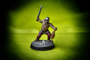 Guerriero Celta,miniatura in plastica 28mm Warlord Games,pittura giallinovagabondo
