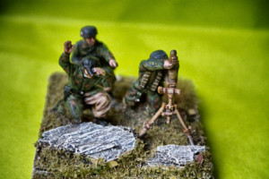 German Fallschirmjäger mortar team , soldatini in plastica scala 1/72,pittura giallinovagabondo
