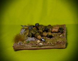 German Fallschirmjäger MG42 team , soldatini in plastica scala 1/72,pittura giallinovagabondo