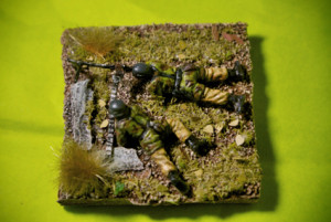 German Fallschirmjäger MG42 team , soldatini in plastica scala 1/72,pittura giallinovagabondo