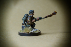 Flamethrower German Fallschirmjäger, miniatura metallo 28mm, Warlord Games,pittura giallinovagabondo