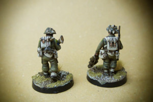 Canadian Infantry, Piat Team,miniature in plastica 28mm Warlord Games,pittura giallinovagabondo
