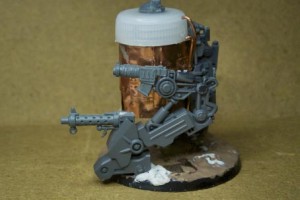 Lattina assassina vista laterale, elaborazione giallinovagabondo