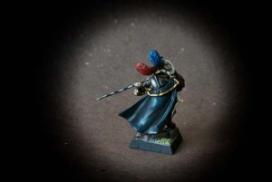 Capitano Imperiale,miniatura in plastica 28mm Games Workshop,pittura giallinovagabondo