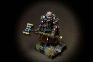 Monaco Guerriero,miniatura in resina 28mm Games Workshop,pittura giallinovagabondo