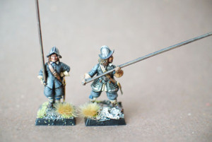 Picchieri Scots Covenanters, miniatura plastica 28mm Warlord Games,pittura giallinovagabondo 